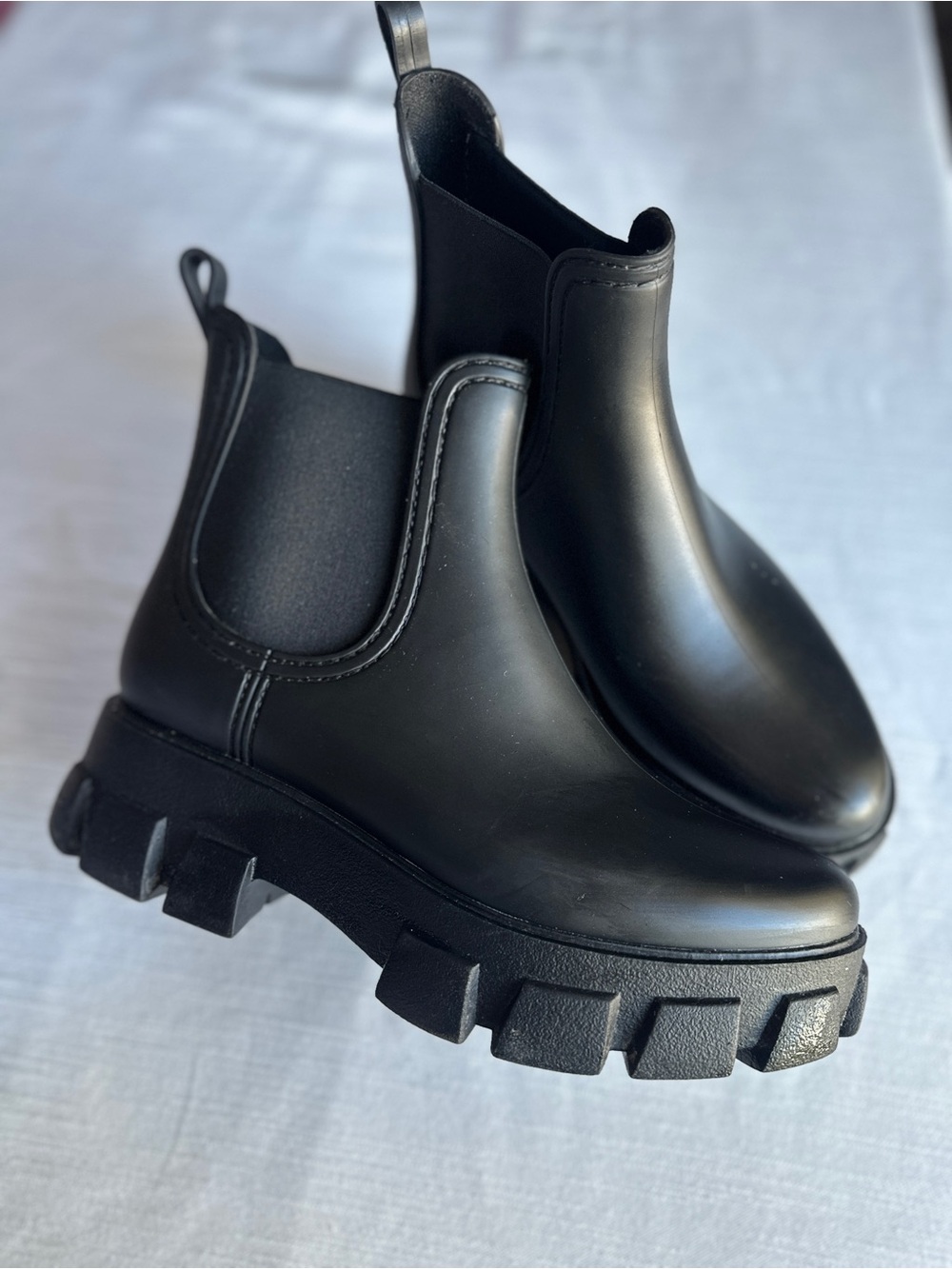 Jeffrey Campbell Hydra Matte Black Platform Chelsea Rain Boots | 10